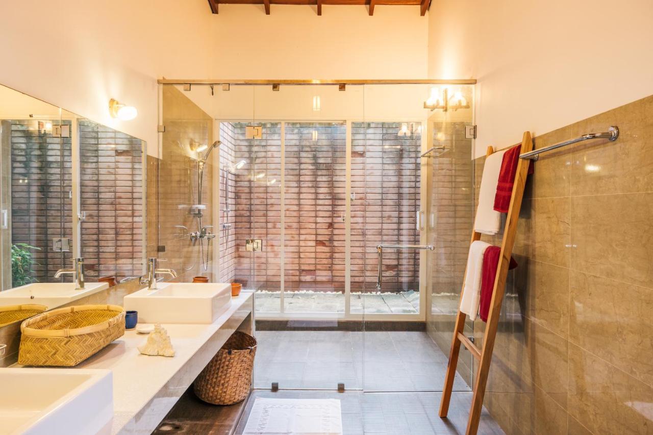 Santi Beach House With Pool & Beach ウェリガマ エクステリア 写真