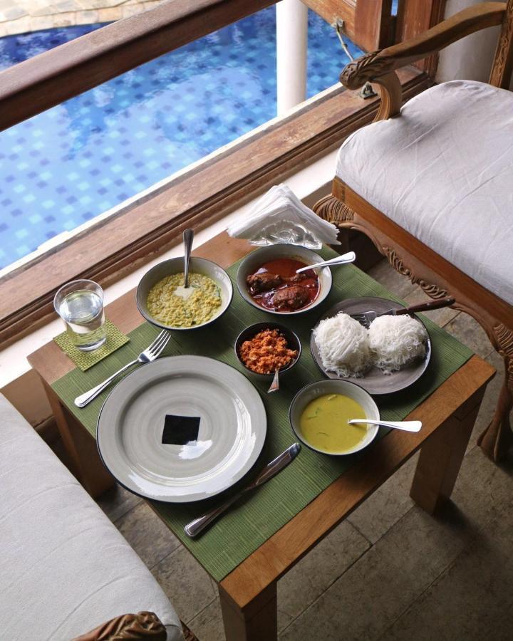 Santi Beach House With Pool & Beach ウェリガマ エクステリア 写真