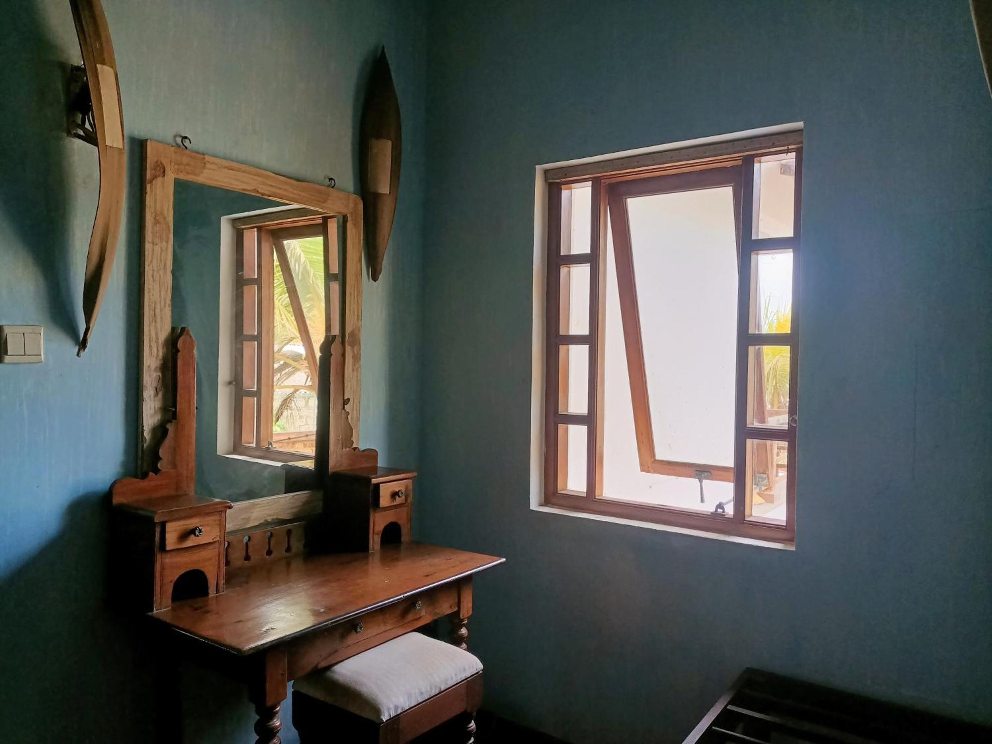 Santi Beach House With Pool & Beach ウェリガマ 部屋 写真